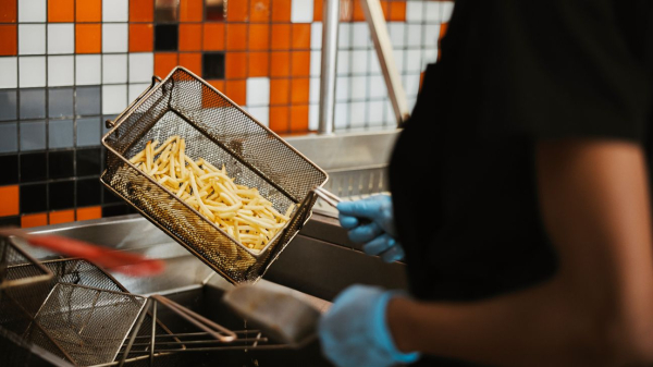 Type 2 Diabetes: Eating Fries Weekly Linked to 20% Higher Risk